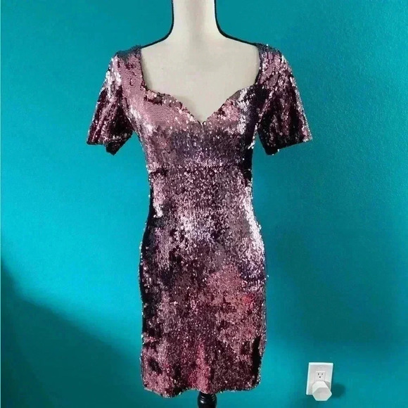 Zara Pink Sequin Mini Dress - Picture 2 of 9
